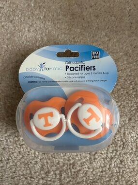 Baby Fanatic Orange/ White Orthodontic Pacifiers - Duo Pack Univ of Tennessee